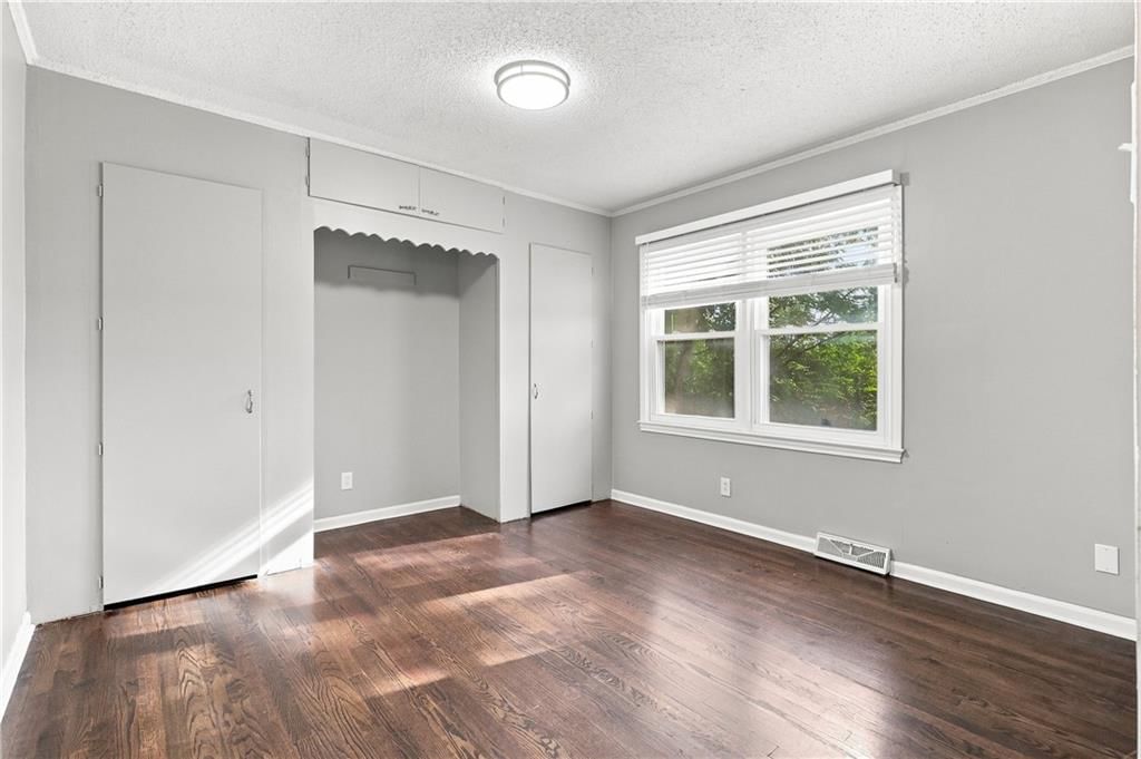 5011 Briar Street — photo 17