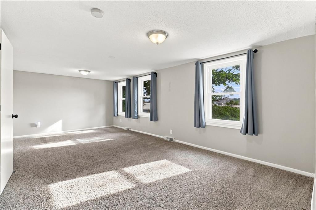 5011 Briar Street — photo 19