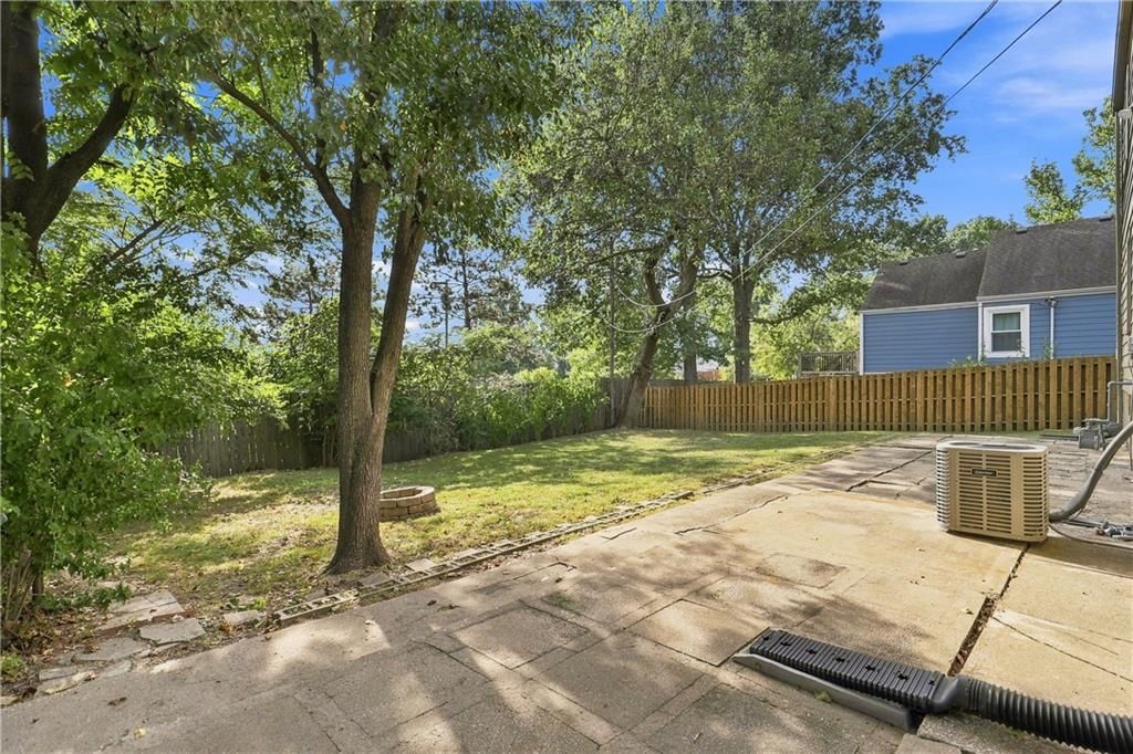 5011 Briar Street — photo 26