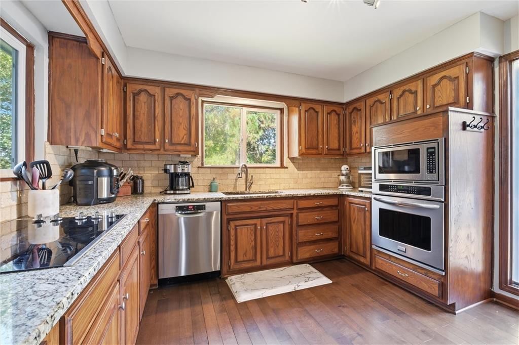 11324 Slater Street — photo 16