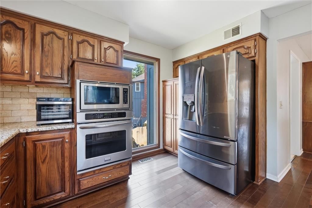 11324 Slater Street — photo 18