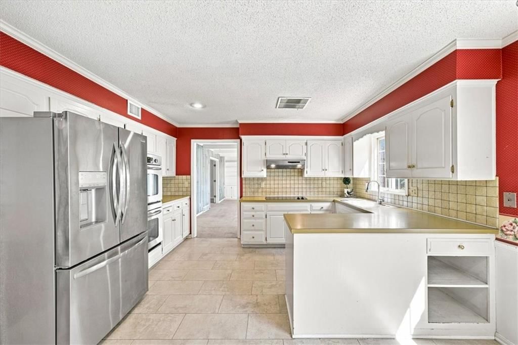 8347 W 102nd Street — photo 7