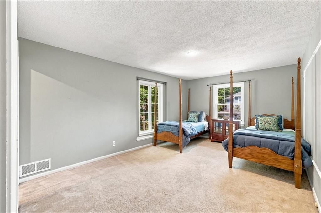 8347 W 102nd Street — photo 23