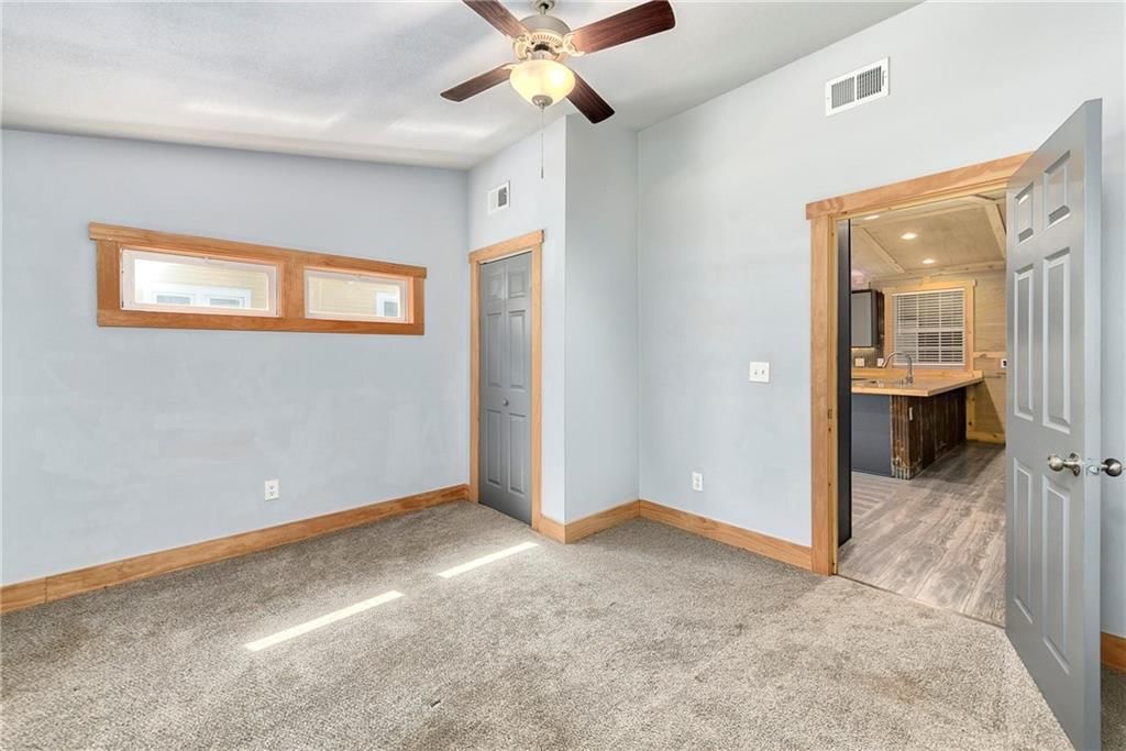 1001 Laurel Street — photo 12