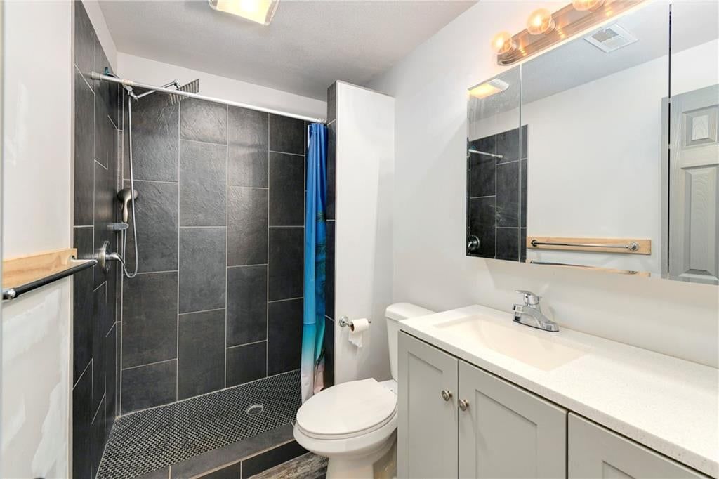 1001 Laurel Street — photo 19