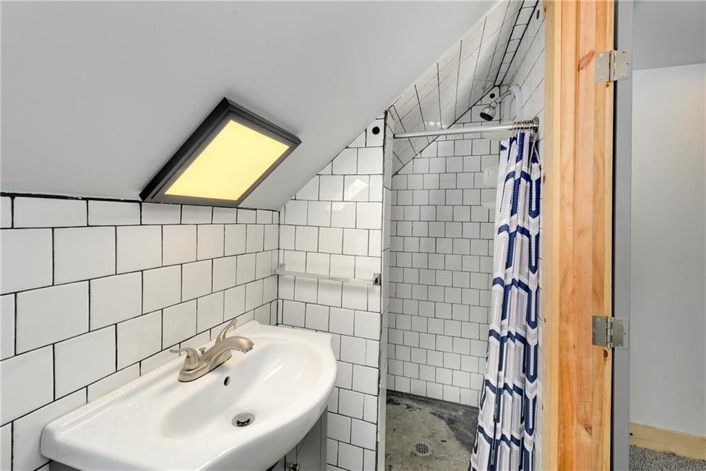 1001 Laurel Street — photo 22