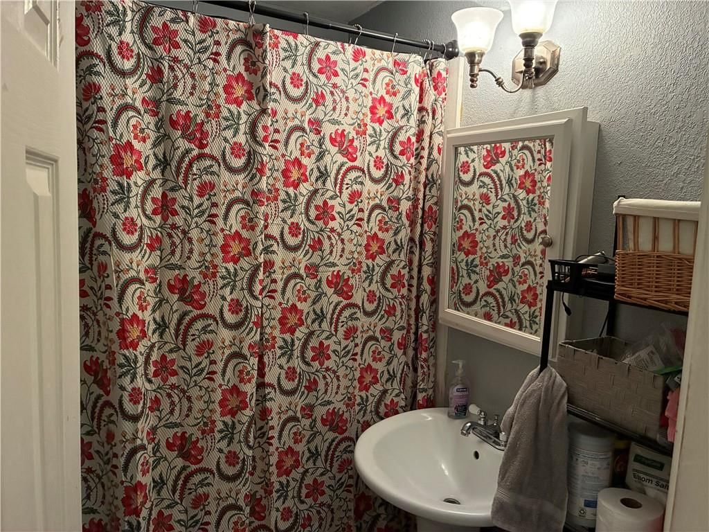 616 N Westwood Court — photo 9