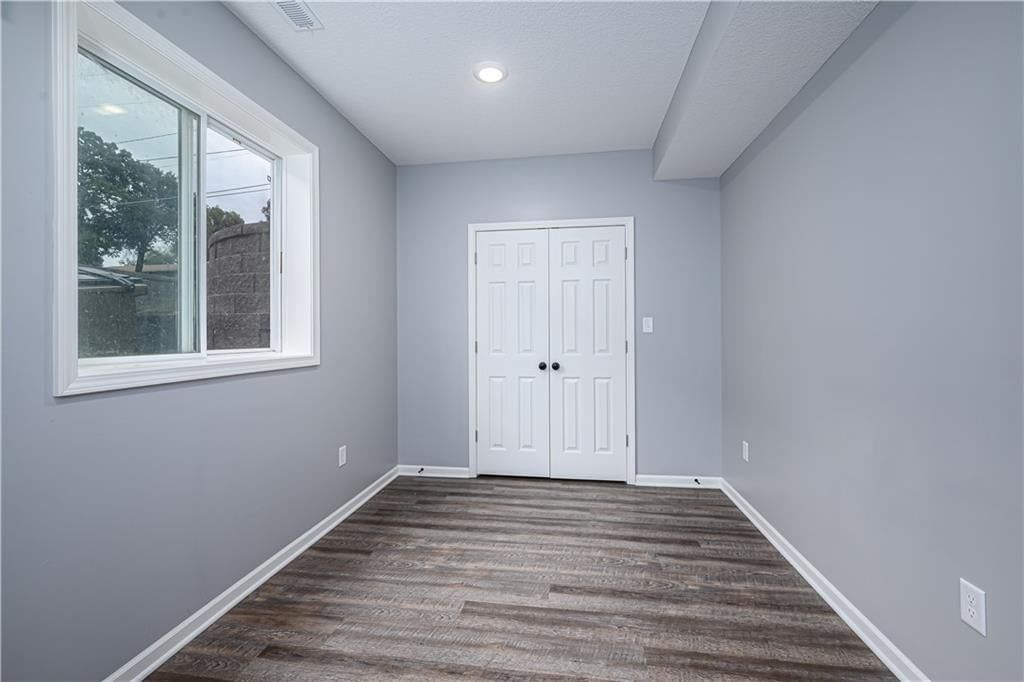 605 Washington Street — photo 21