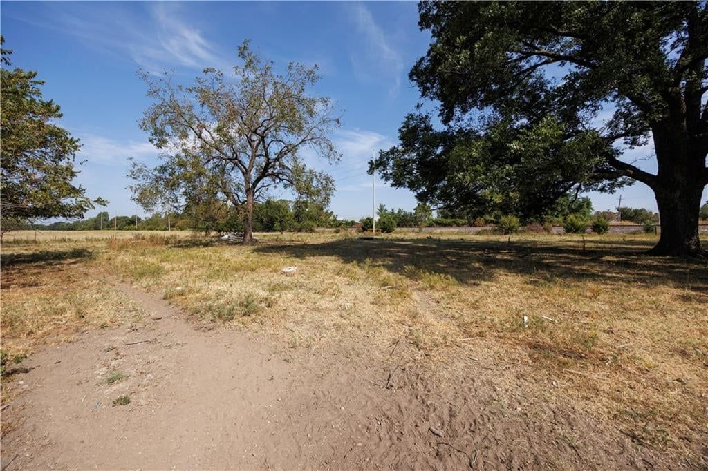 1657 4700 Road — photo 38