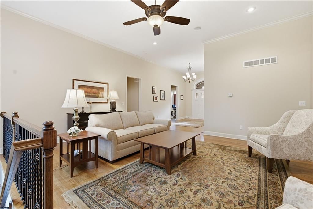 6816 Longview Street — photo 9