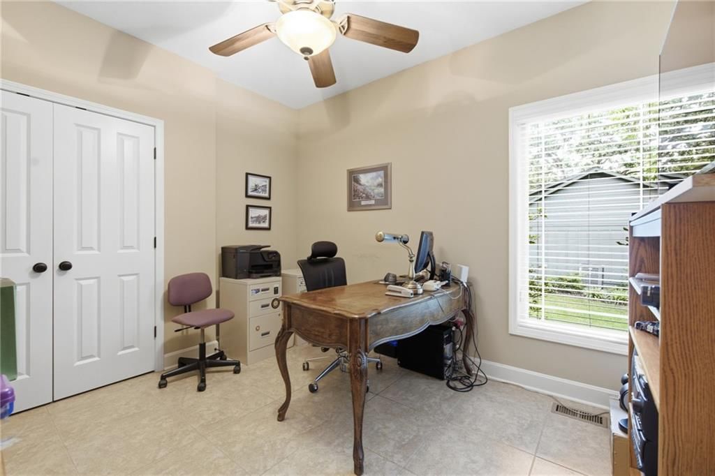 6816 Longview Street — photo 21