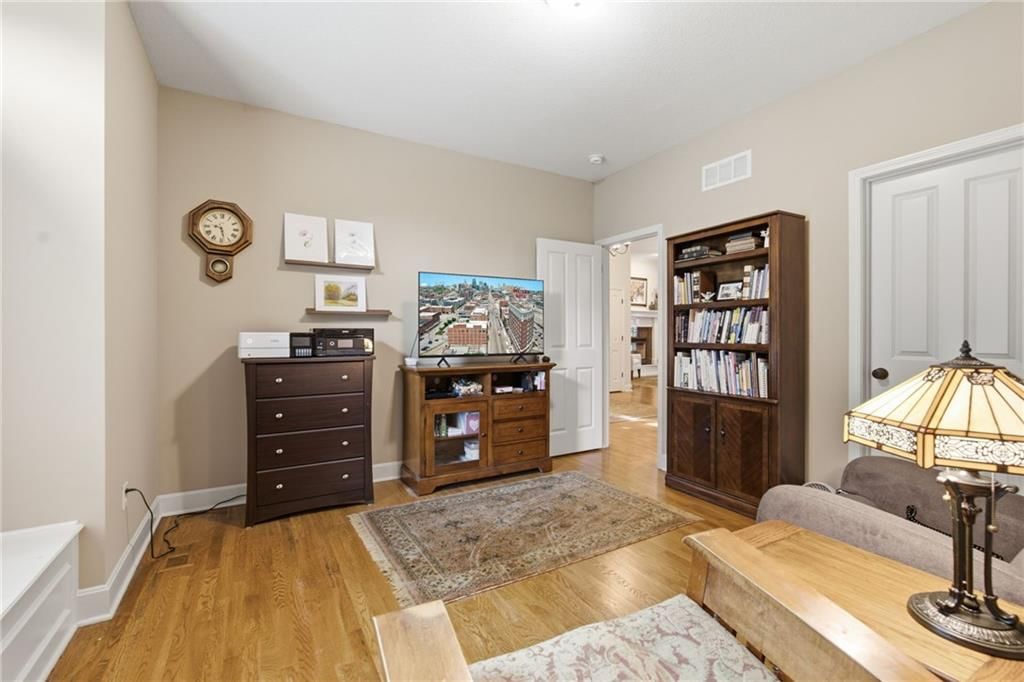 6816 Longview Street — photo 32