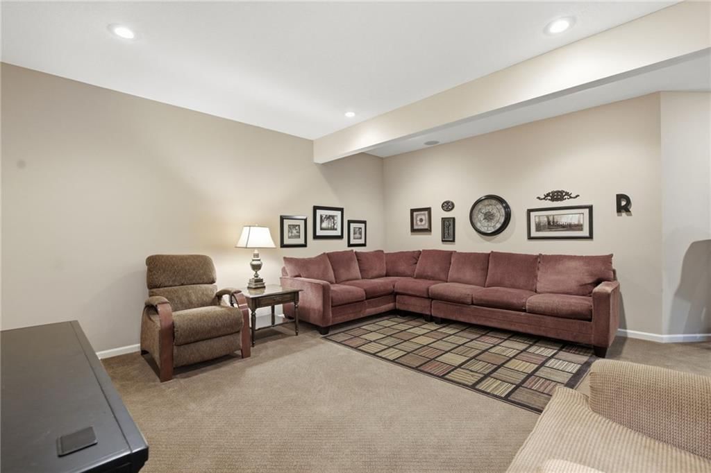 6816 Longview Street — photo 35