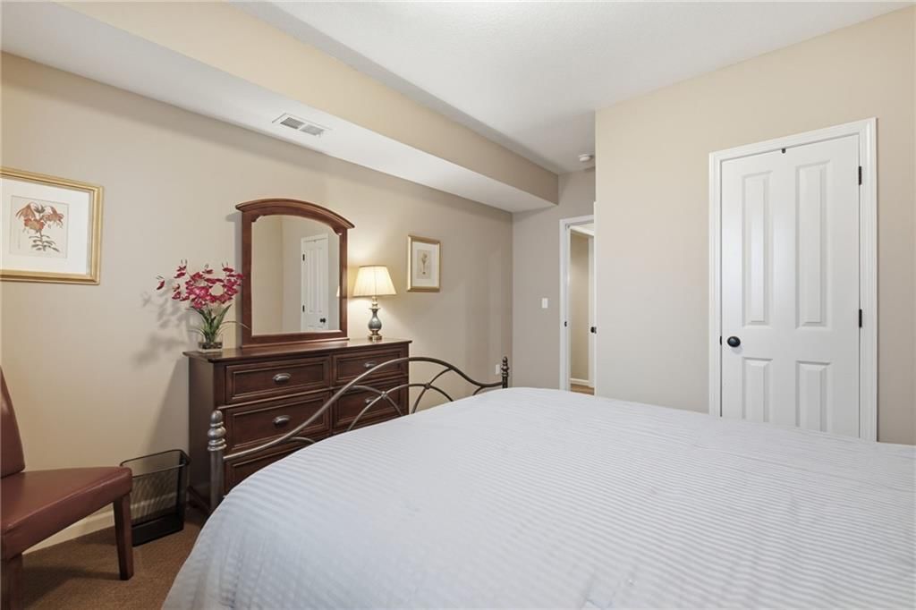 6816 Longview Street — photo 41