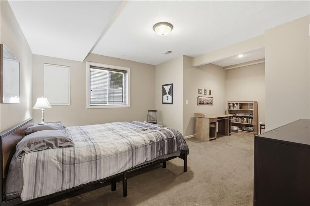 6816 Longview Street — photo 42