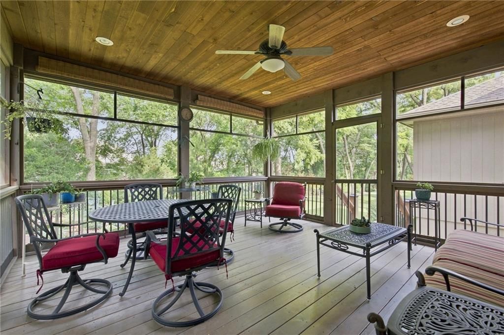 6816 Longview Street — photo 48