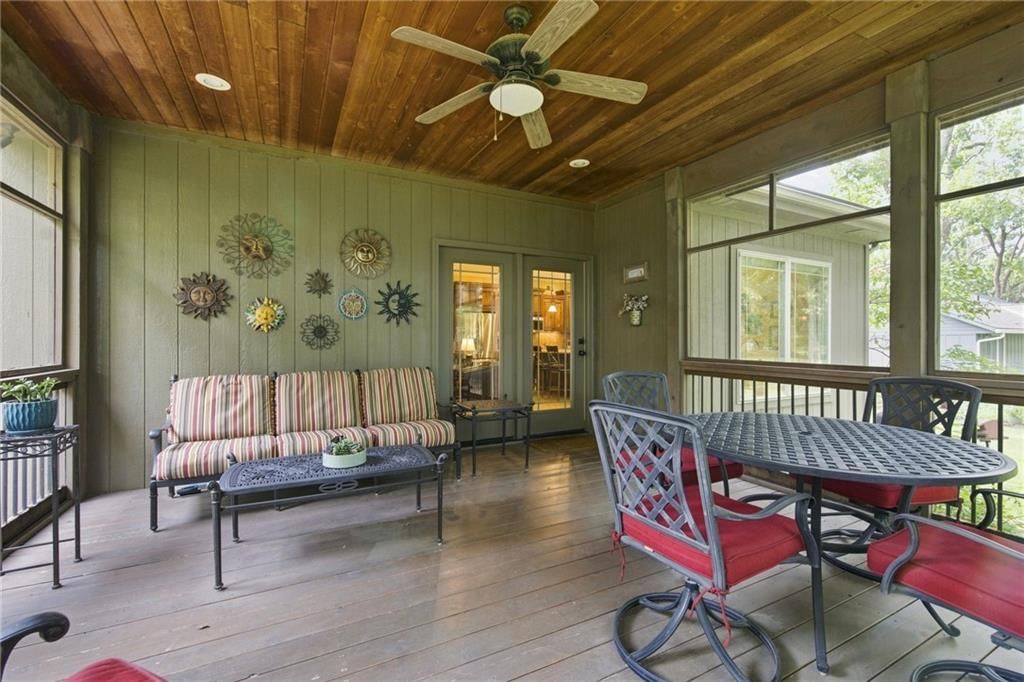6816 Longview Street — photo 49