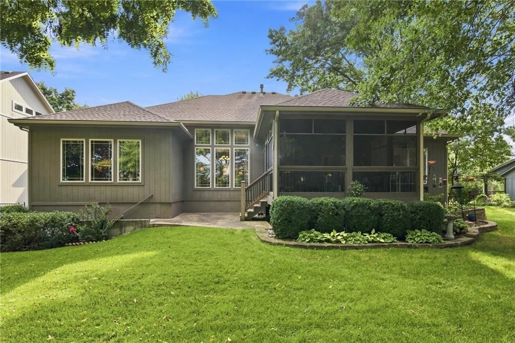 6816 Longview Street — photo 55