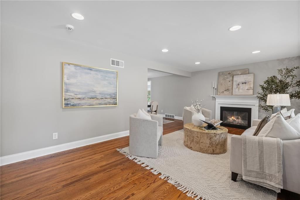 1241 Arno Road — photo 3
