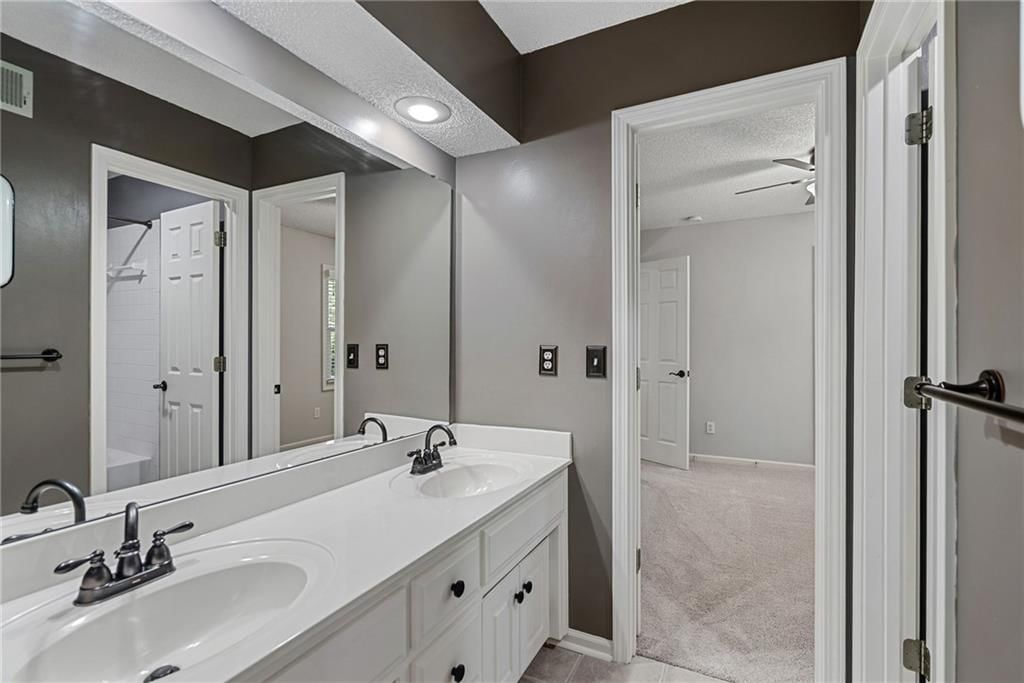 14105 Bradshaw Street — photo 30