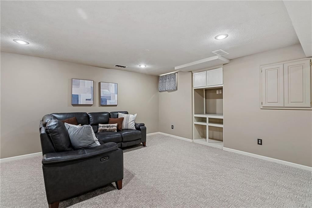 14105 Bradshaw Street — photo 44