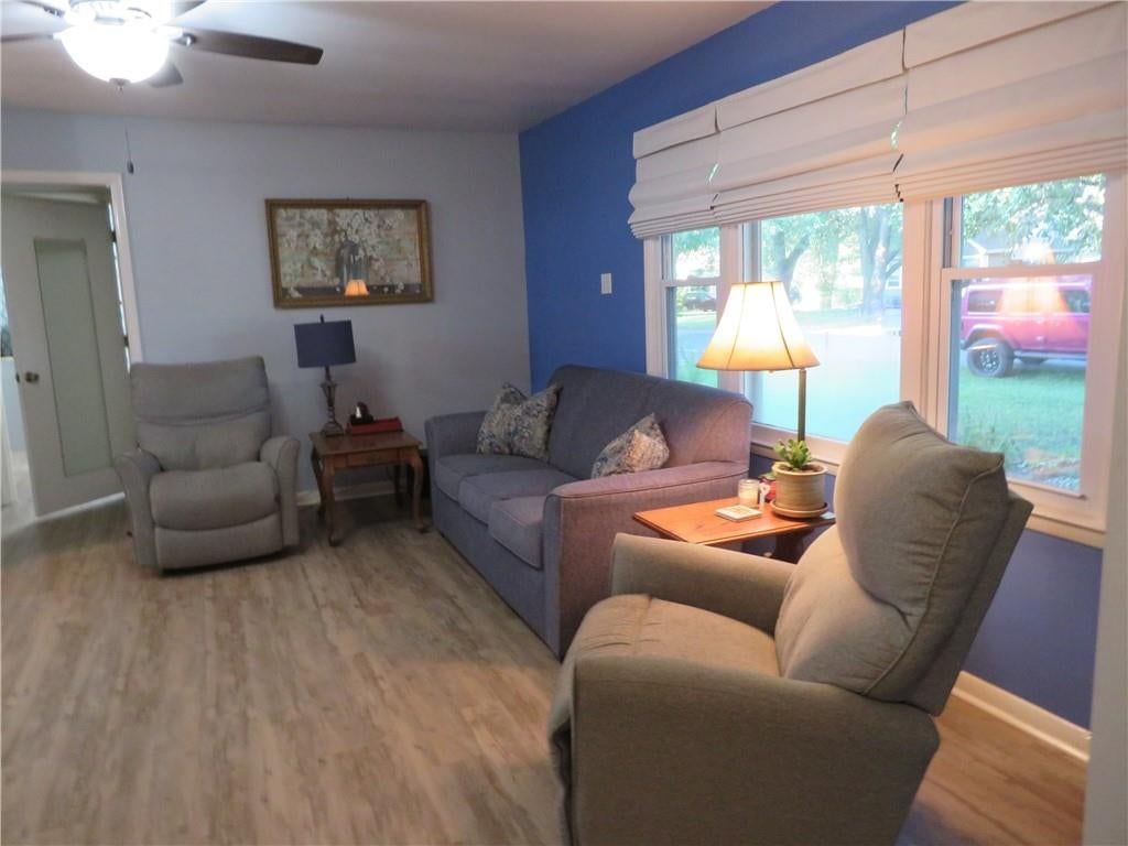 2207 NW Polk Street — photo 10