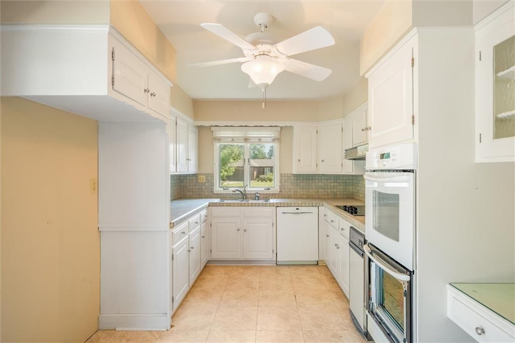 7500 W 99th Terrace — photo 11