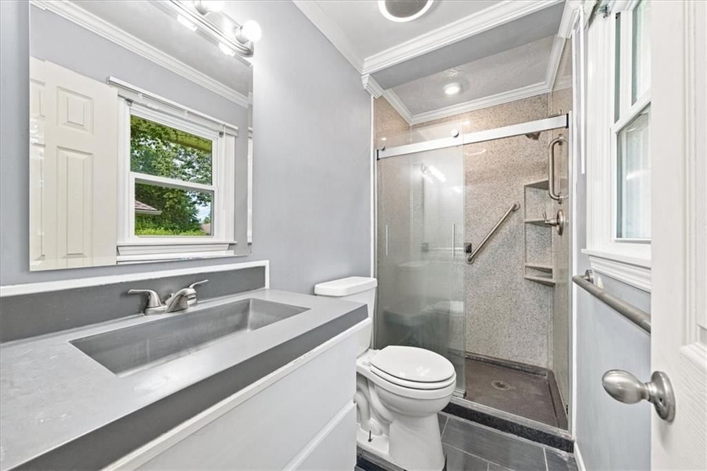 1009 SW SUNRISE Drive — photo 12