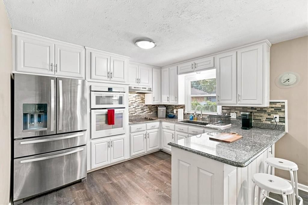 1009 SW SUNRISE Drive — photo 16