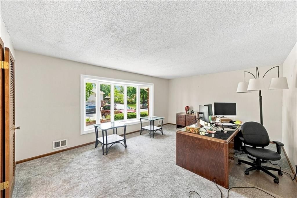 1009 SW SUNRISE Drive — photo 21