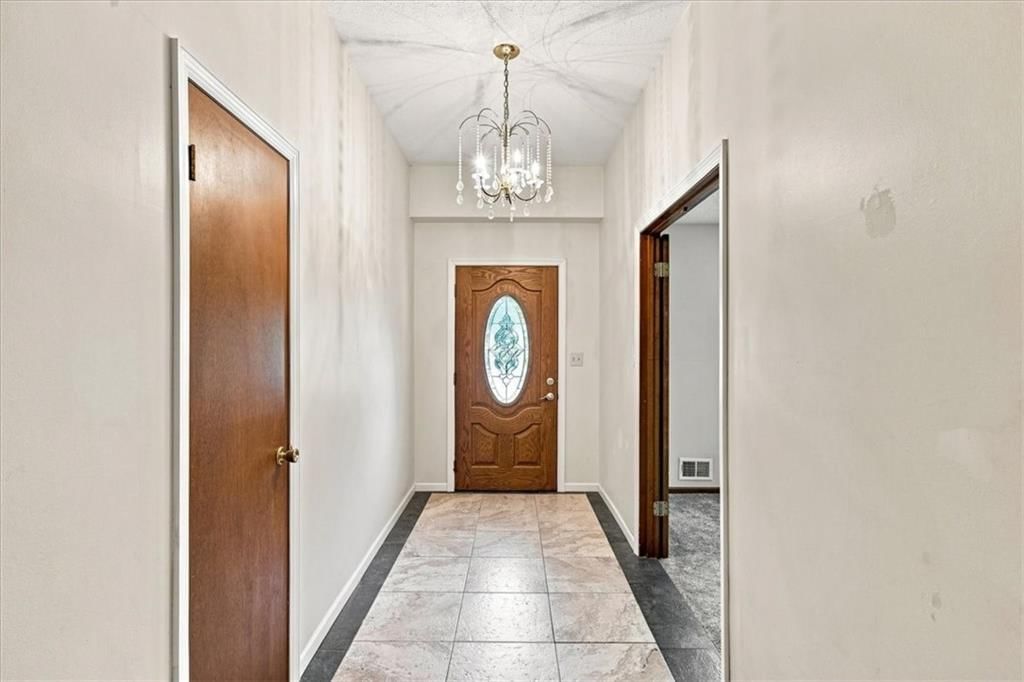 1009 SW SUNRISE Drive — photo 23