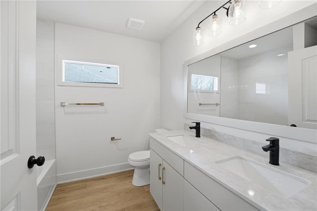 204 NW Orchard Court — photo 12