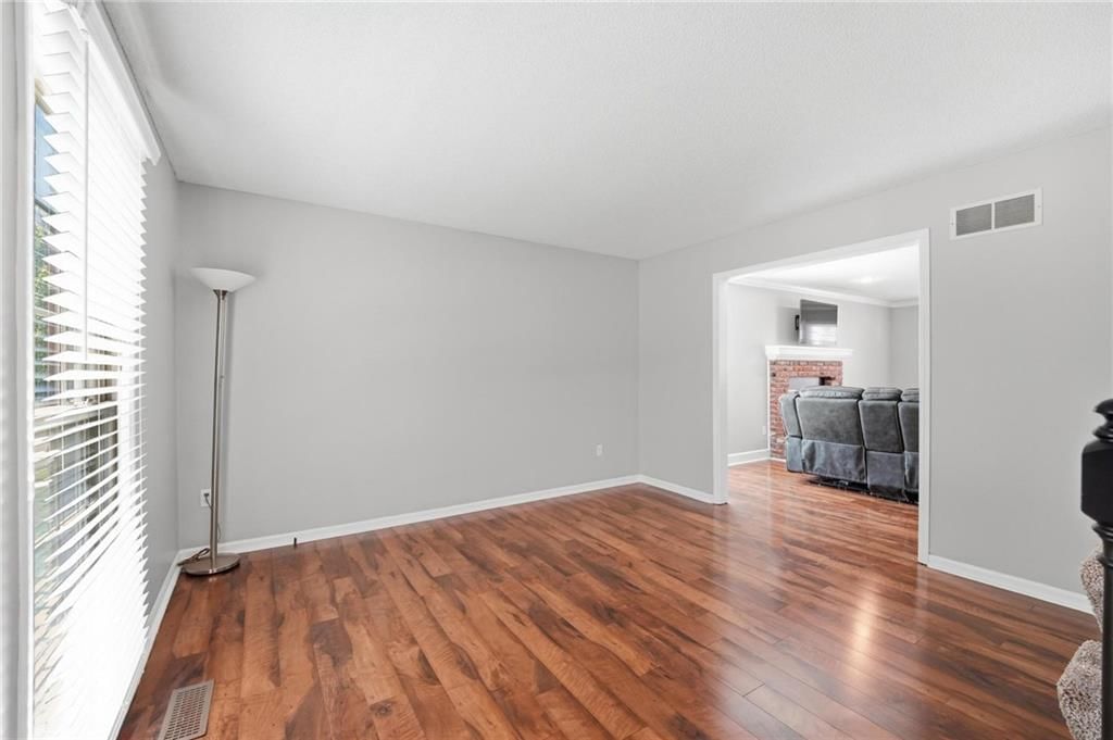 10612 Bluejacket Street — photo 7