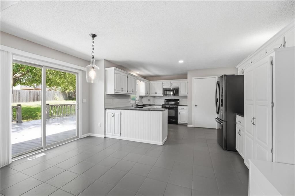 10612 Bluejacket Street — photo 16