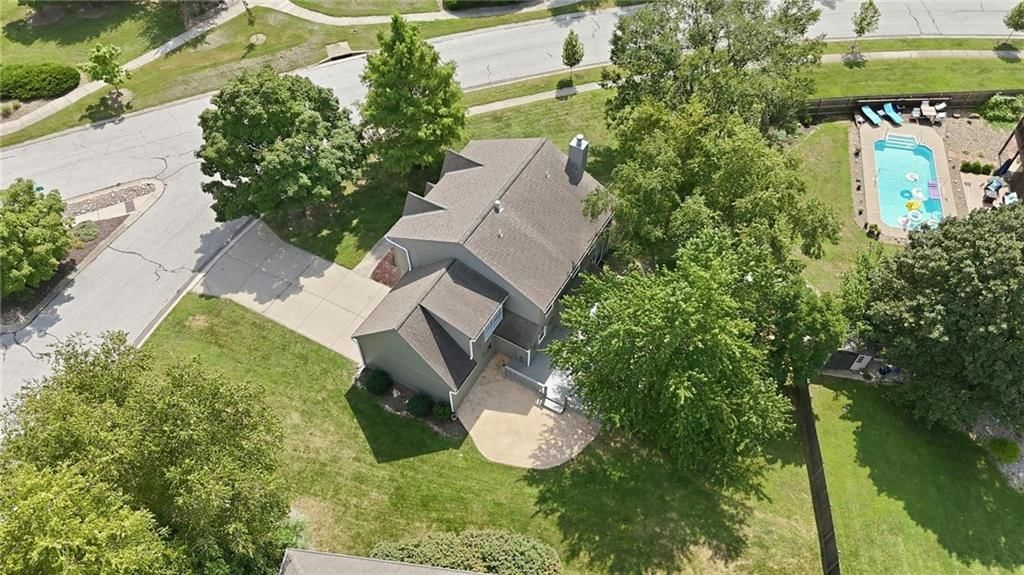 10612 Bluejacket Street — photo 58