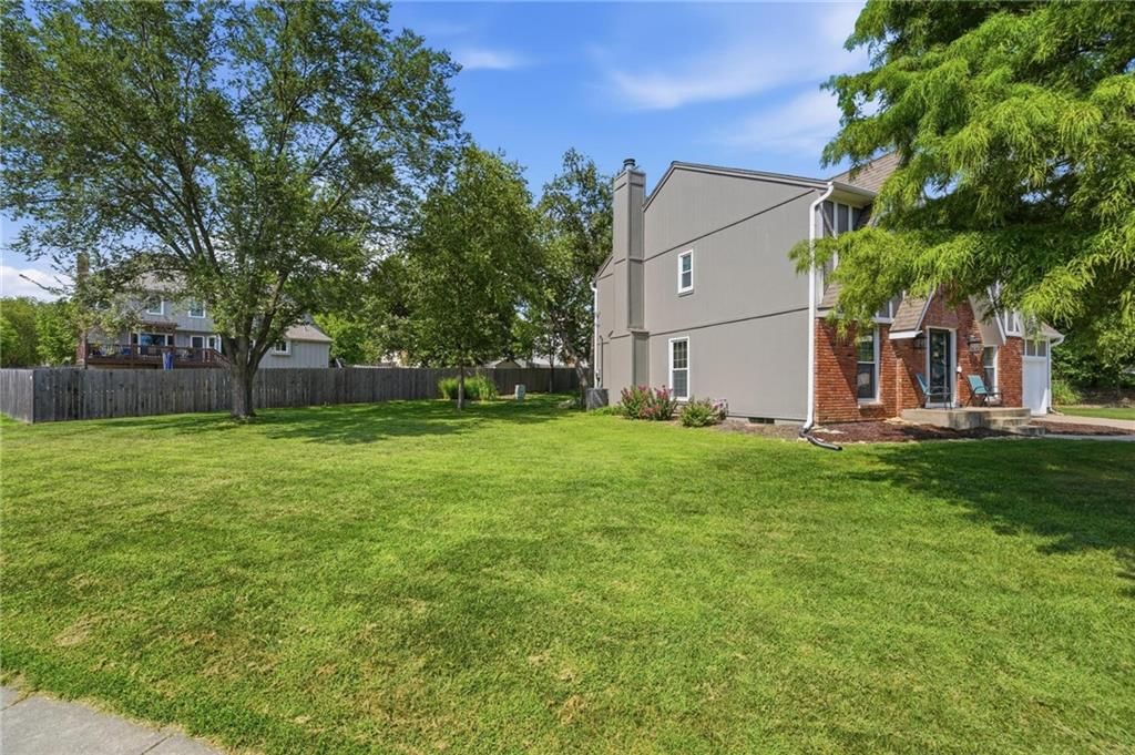 10612 Bluejacket Street — photo 62