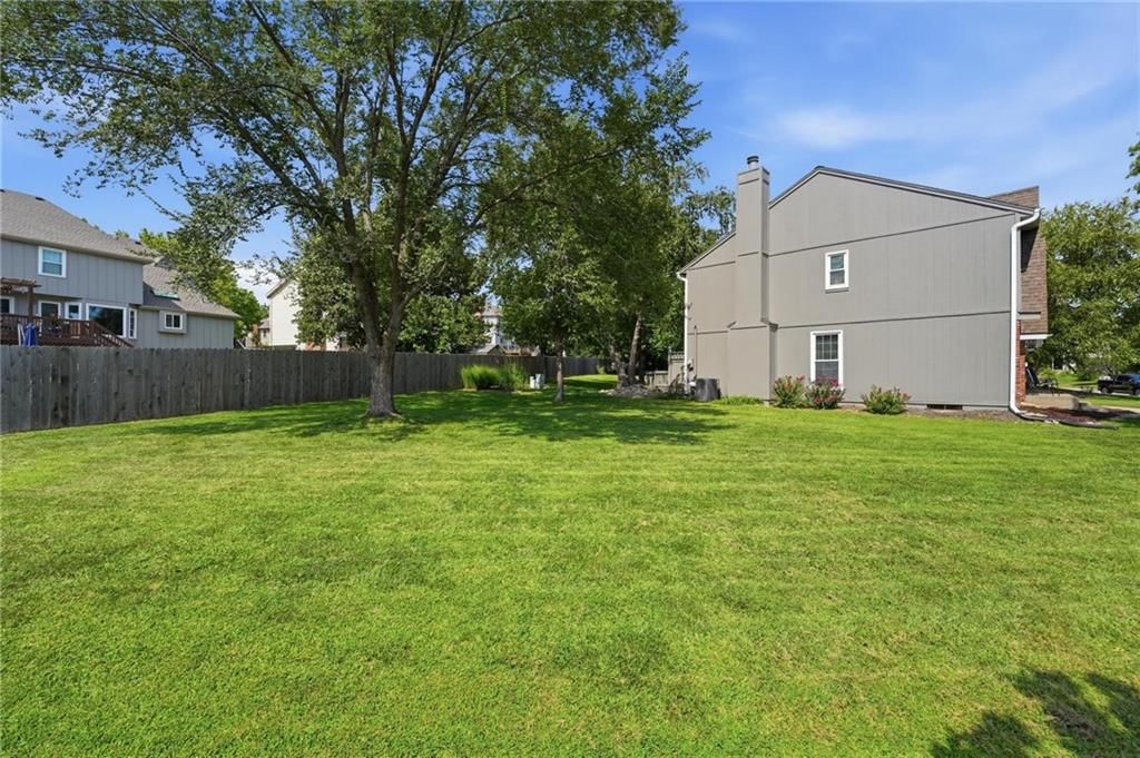 10612 Bluejacket Street — photo 66