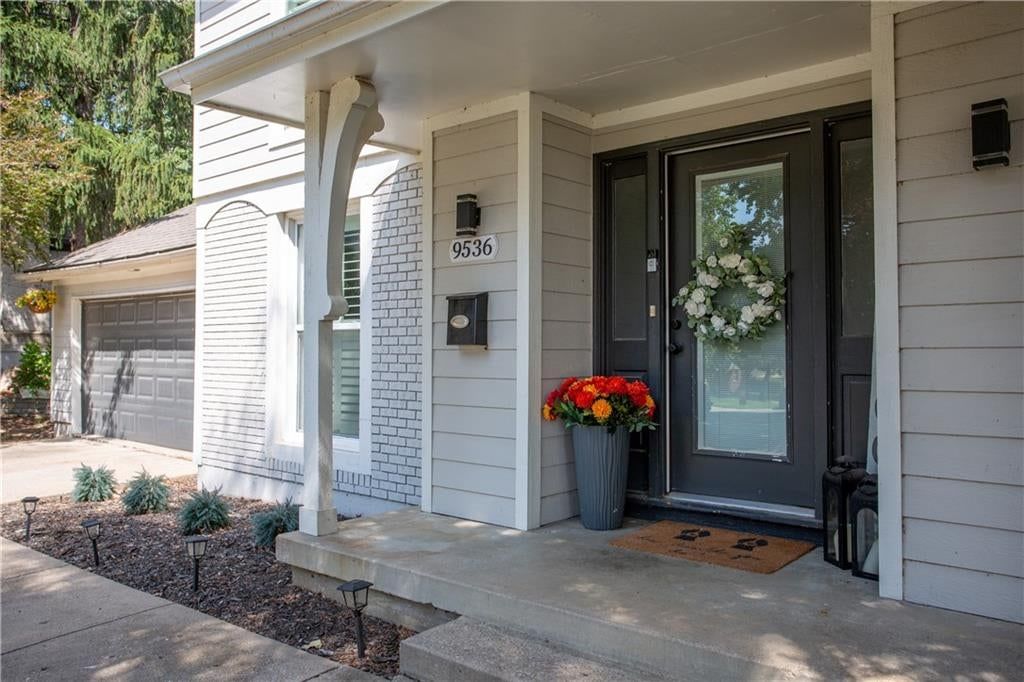 9536 W 91st Street — photo 5