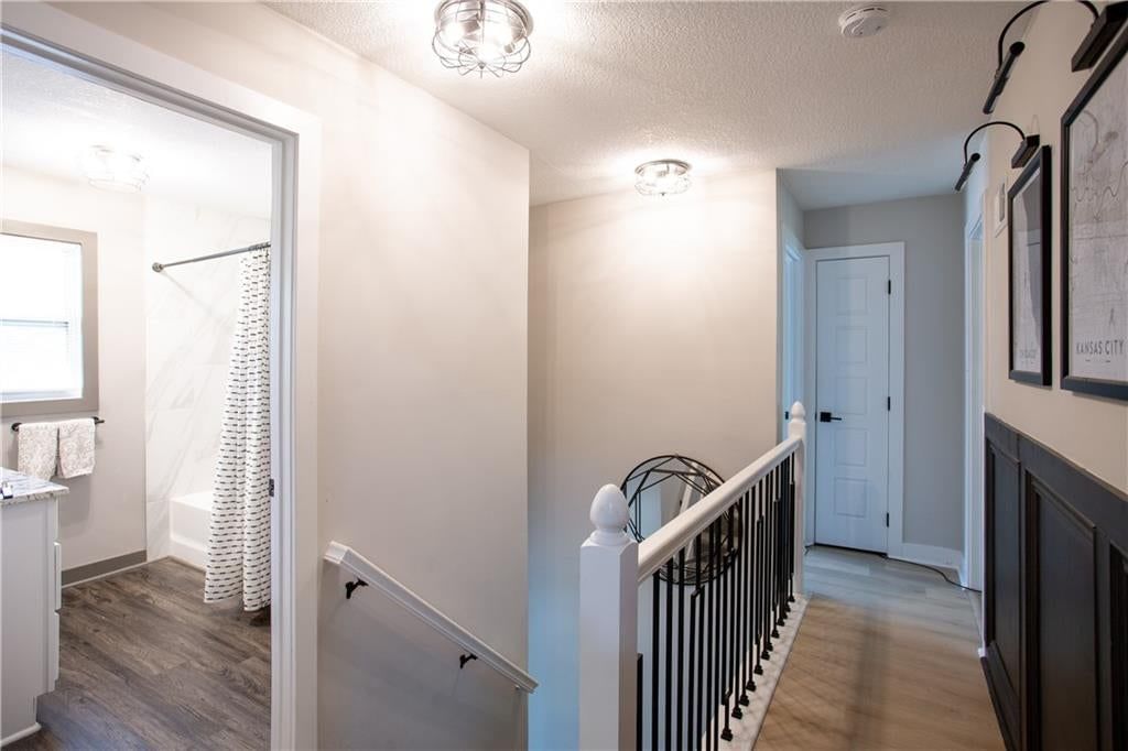 9536 W 91st Street — photo 32