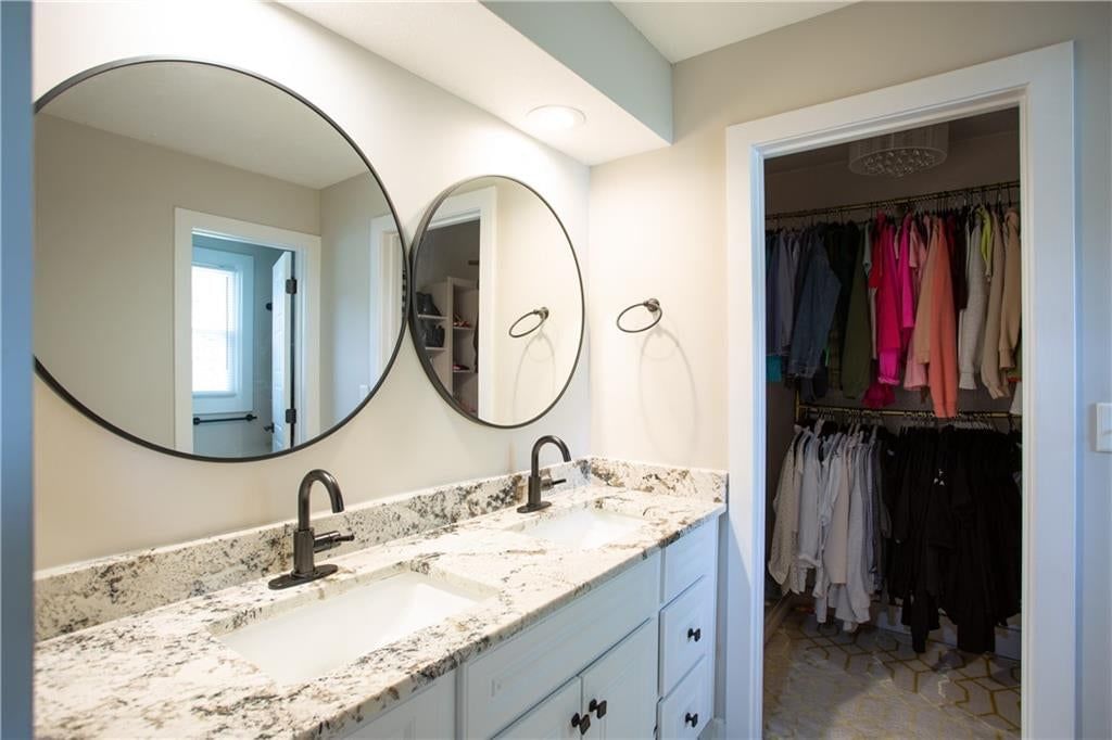 9536 W 91st Street — photo 37
