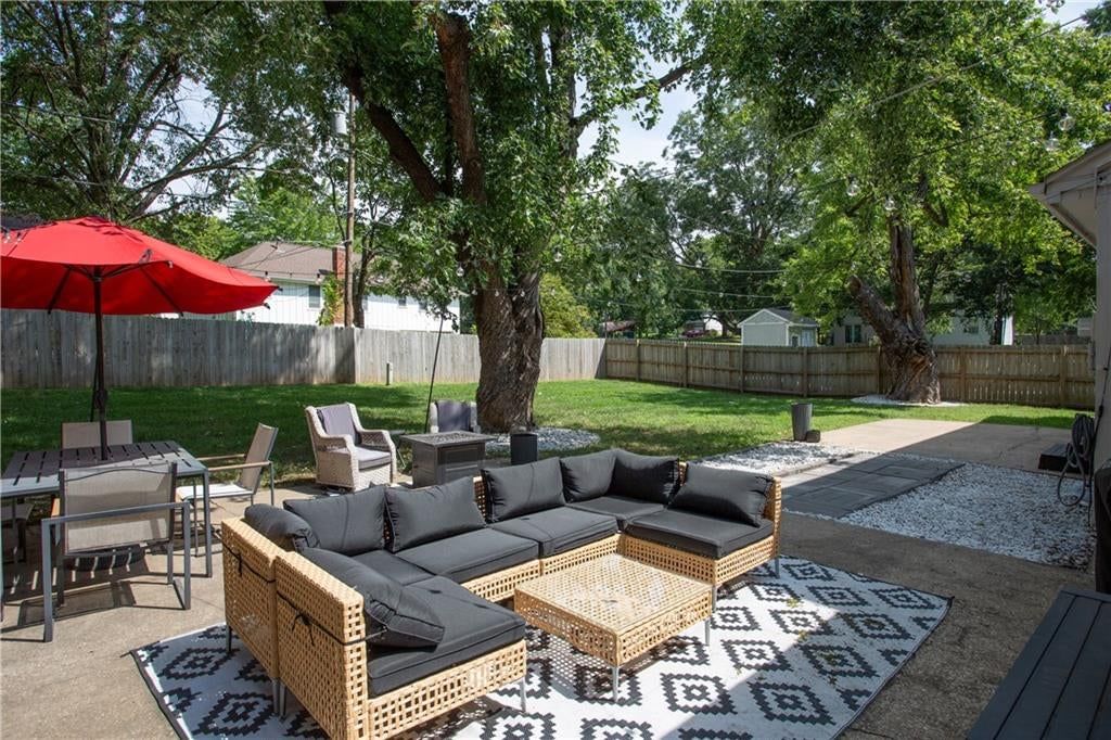 9536 W 91st Street — photo 67