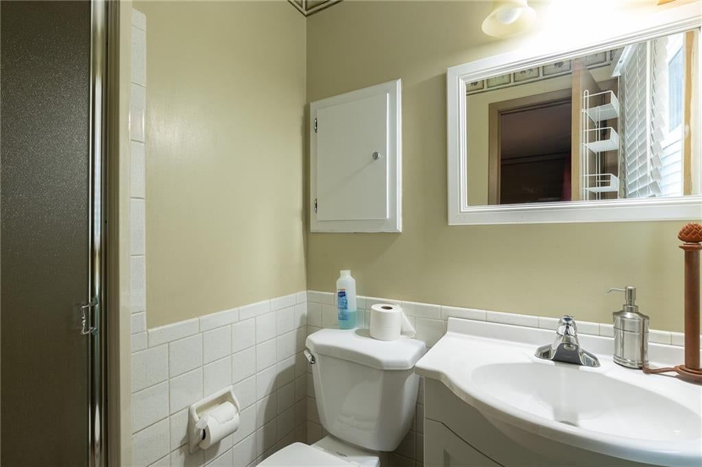 11209 Walnut Street — photo 22
