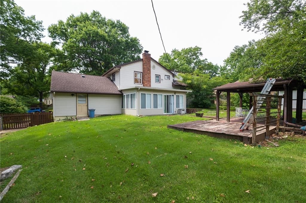 11209 Walnut Street — photo 24