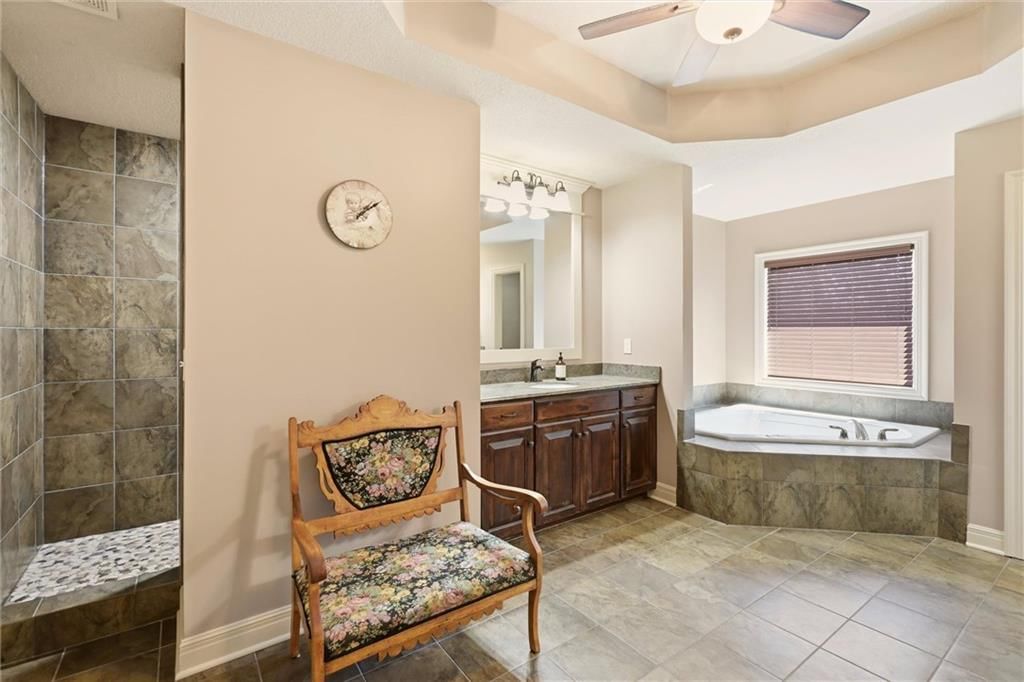 15447 W 164th Terrace — photo 32