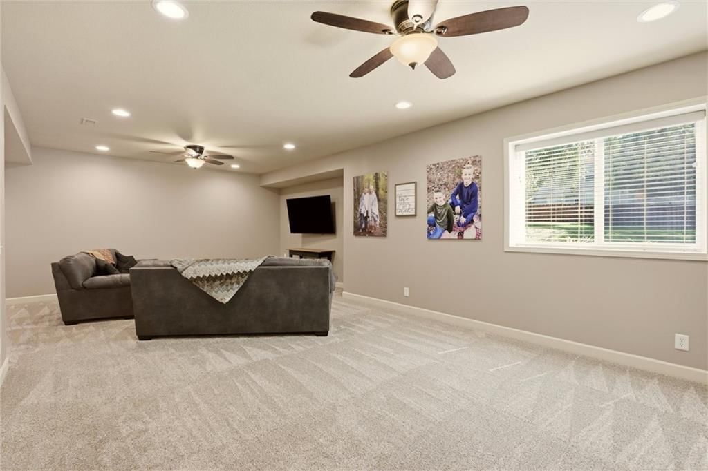 15447 W 164th Terrace — photo 47