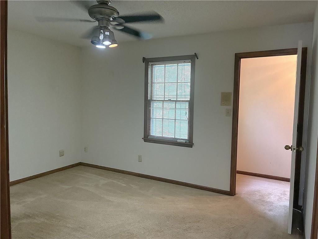 14622 W 81st Street — photo 20