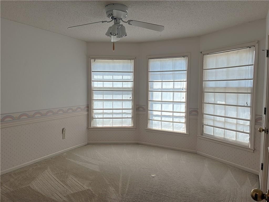14622 W 81st Street — photo 23