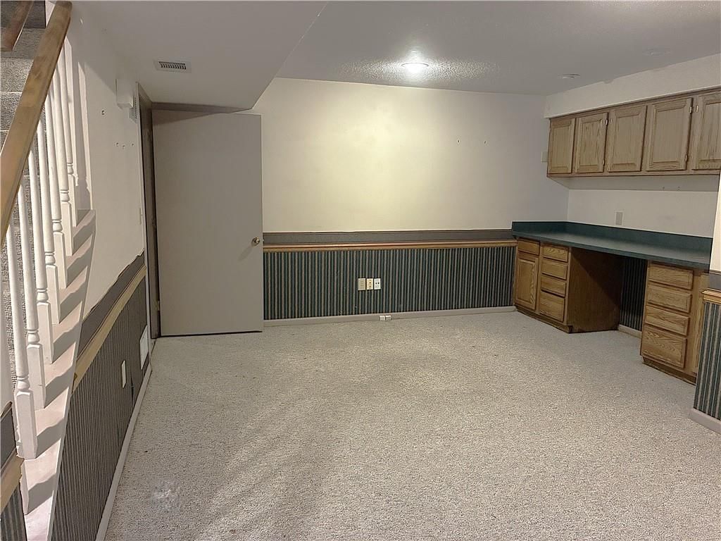 14622 W 81st Street — photo 27
