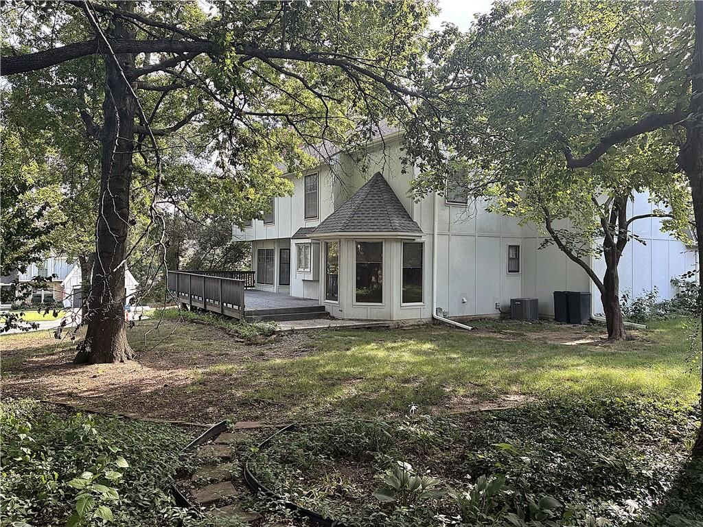 14622 W 81st Street — photo 31