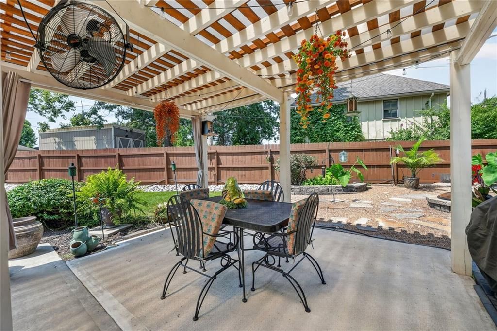 7320 N Garfield Avenue — photo 18